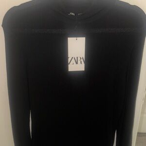 Zara Men's Turtleneck Sweater in Black